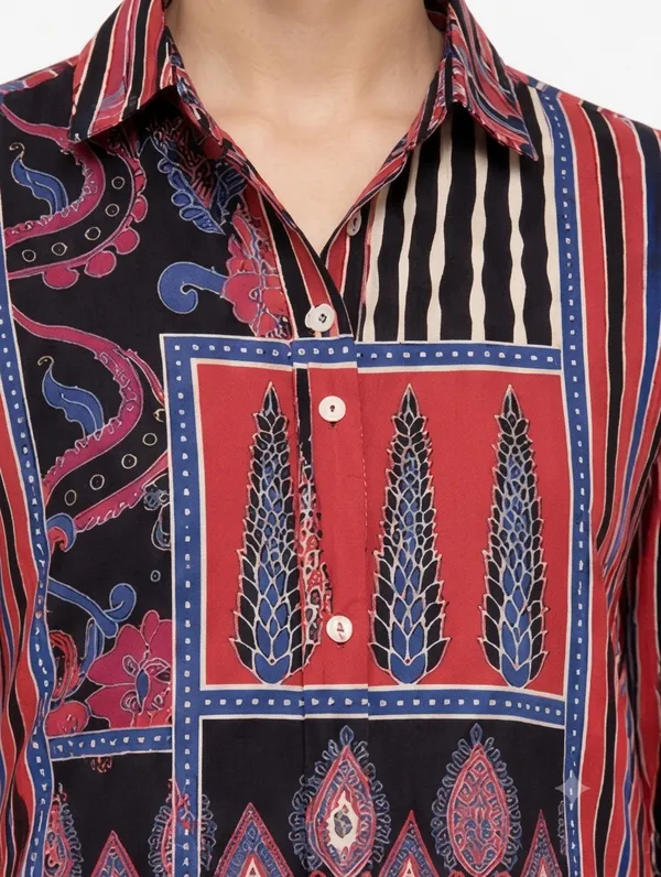 Red_&_Blue_printed_shirt_for_outting_and_office_wear
