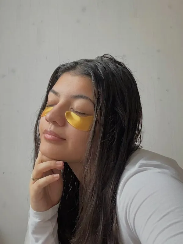 24k_Gold_Under_Eye_Patches_(60_PCS)_eye_mask,_Collagen_Skin_Care_Products,_Eye_Patches_for_Puffy_Eyes_masks_for_dark_circles,_Wrinkles_and_puffiness,_Revitalises_and_Refreshes_Your_Skin