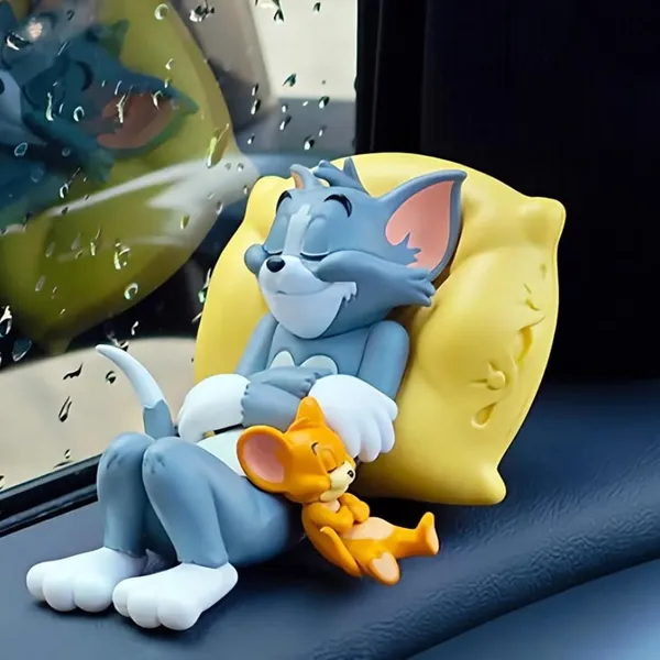 Tom_And_Jerry_Car_Dashboard_Figurine