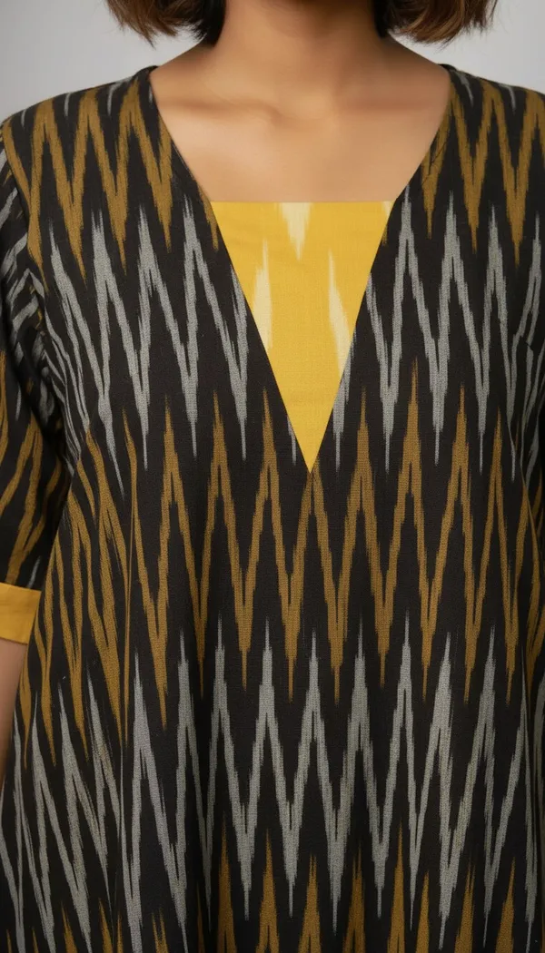 Black_Cotton_Ikat_Kurta_For_Women
