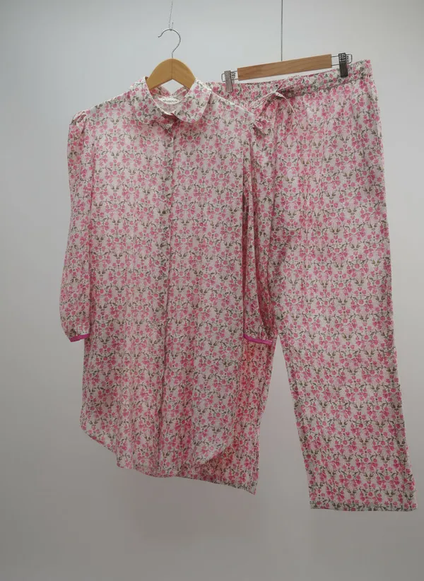 Light_Pink_Cotton_Floral_Print_Loungewear_Co-Ord_Set_For_Women