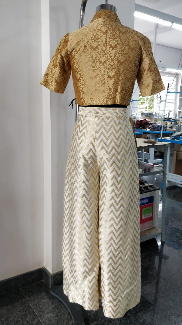 Gold_Silk_Brocade_Zari_Crop_Top_Pleated_Pant_Ethnic_Set_For_Women