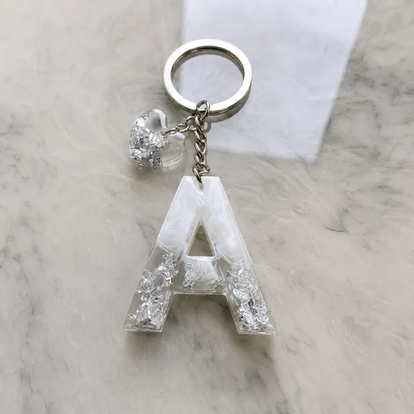 RESIN_A_LETER_KEYCHAIN_