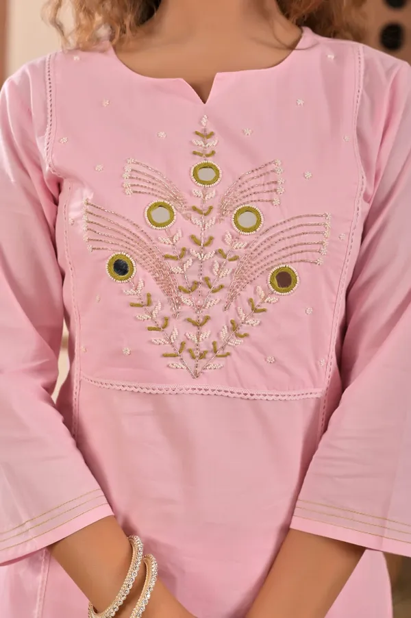 Pink_Embroidered_Kurta_Set_With_Dupatta_For_Women