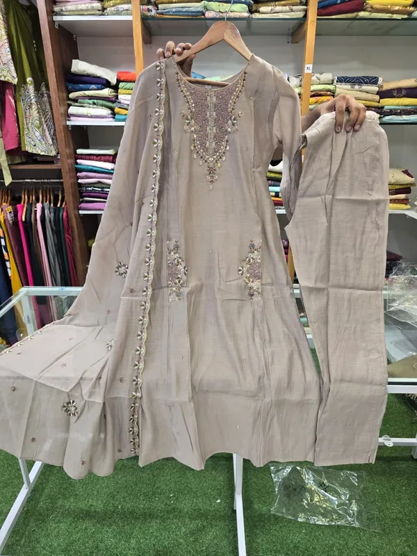 Grey_Embellished_Kurta_Set_With_Dupatta_For_Women