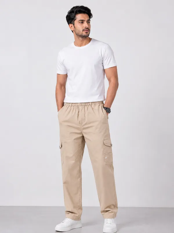 Beige_Cotton_Relaxed_Fit_Cargo_Pants_For_Men