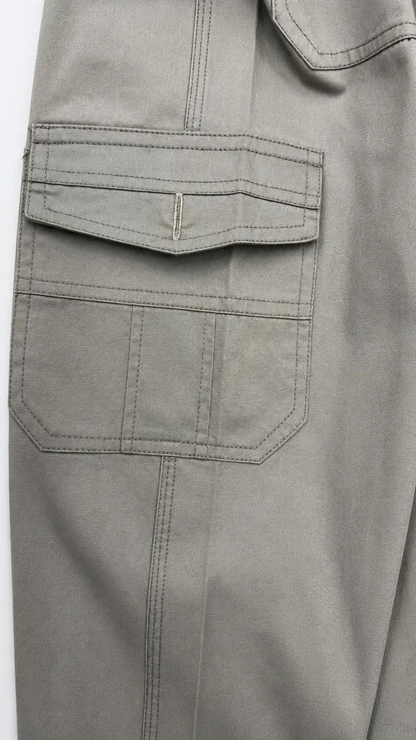 Grey_Cotton_Relaxed_Fit_Cargo_Pants_For_Men