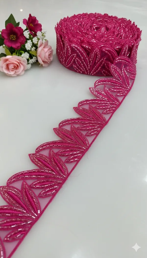 Rani_Zari_Cutdana_Scalloped_Edge_Lace_Trim_Per_Meter