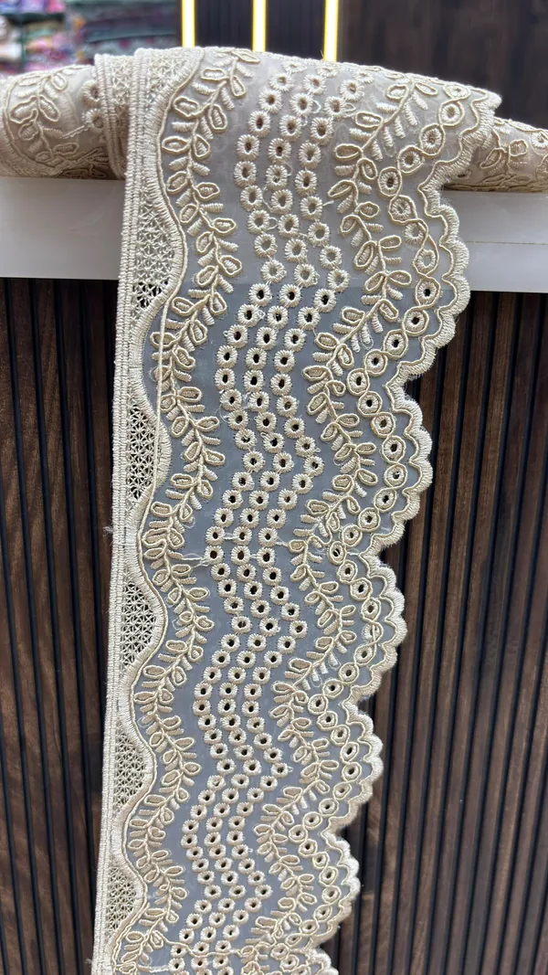 Beige_Organza_Broad_Open_Weave_Lace_5_Inch_Width_Per_Meter