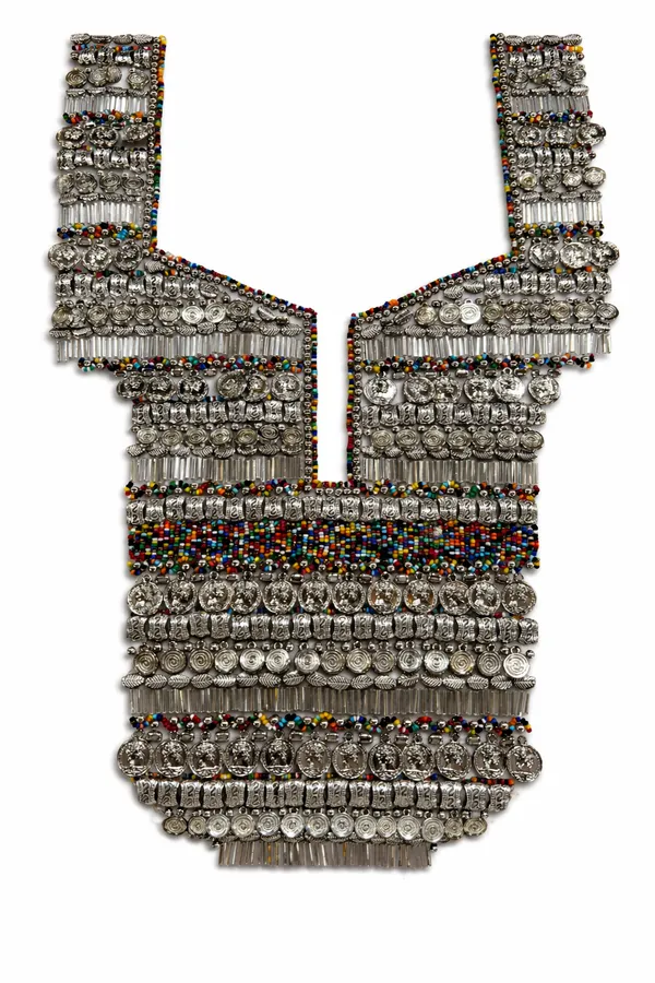 Multicolor_Dark_Zari_Embellished_Neck_Yoke_Patch