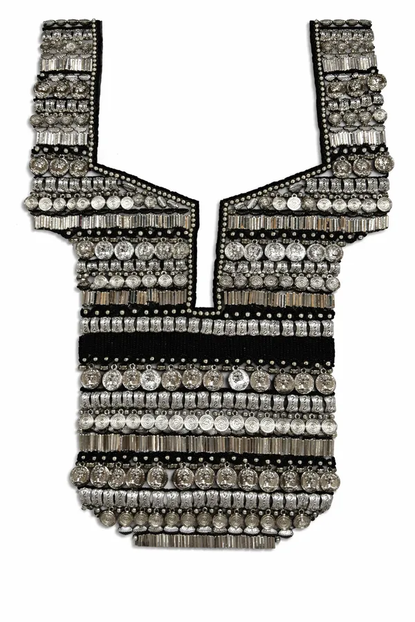 Black_&_Silver_Zari_Embellished_Neck_Yoke_Patch