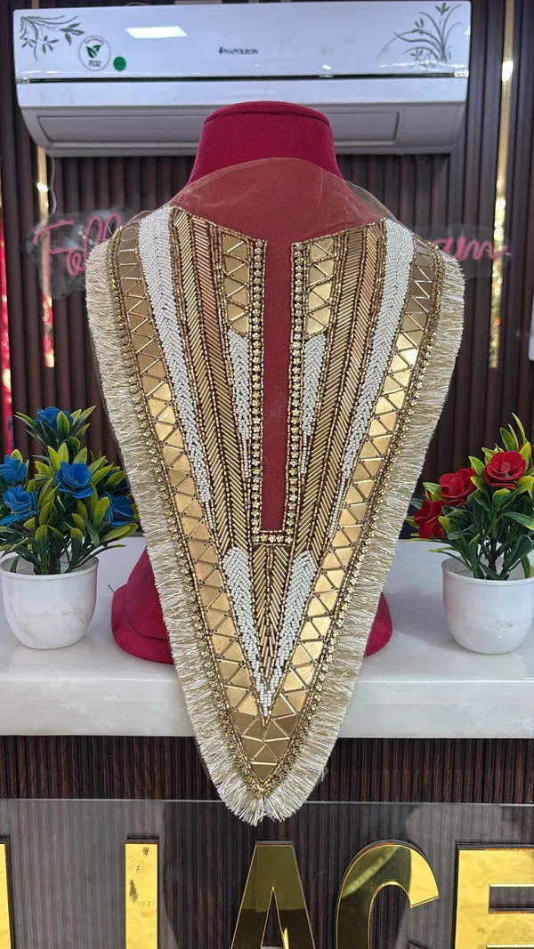 Golden_Zari_Bohemian_Neck_Yoke_Patch