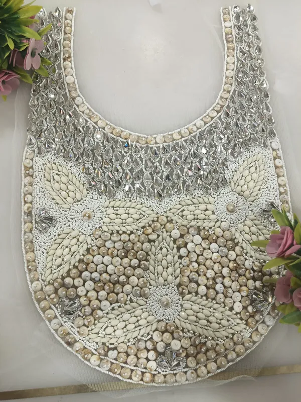 Off-White_Zari_Bohemian_Neck_Patch_For_Ethnic_Wear