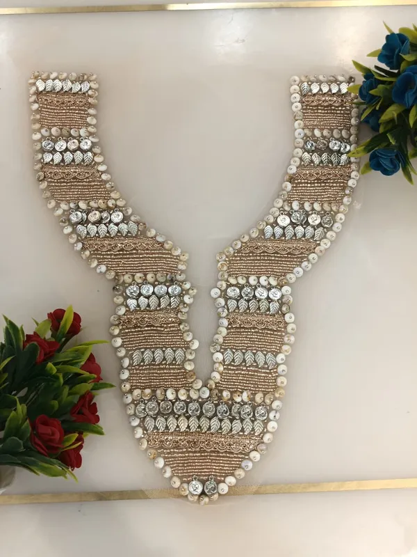 Golden_Zari_Bohemian_Neck_Patch_For_Women