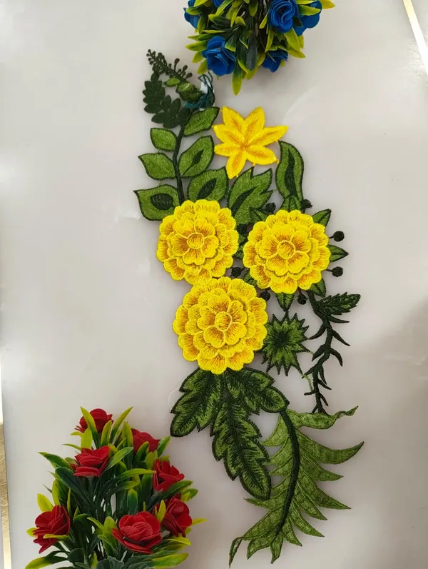 Yellow_Zari_Floral_Cutwork_Embellishment_Patch_For_Women