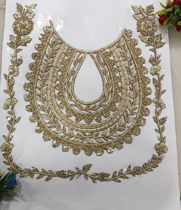 Golden_Zari_Zardosi_Embroidered_Neck_Patch_For_Women