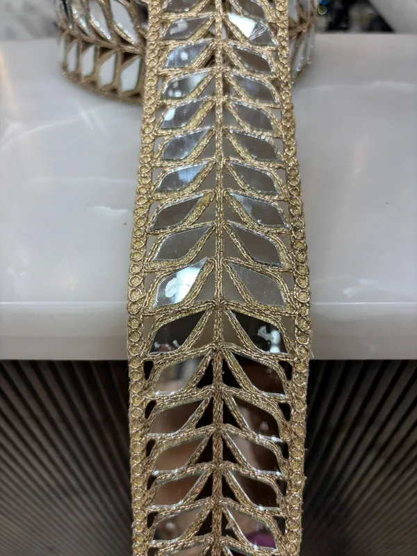 Golden_Zari_Mirror_Lace_For_Dupatta_And_Kurti_-_Pack_of_2_Meters
