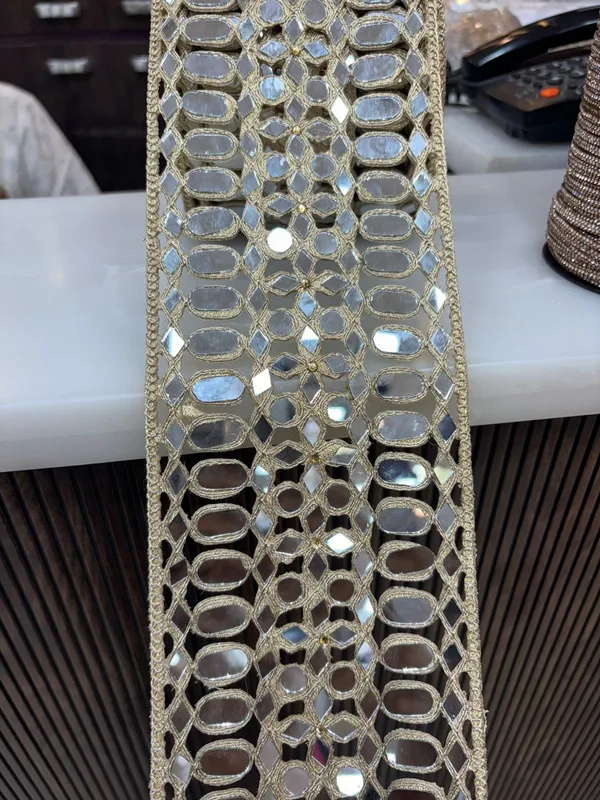 Golden_Zari_Mirror_Lace_For_Dupatta_Kurti_Ethnic_Wear_Per_Meter