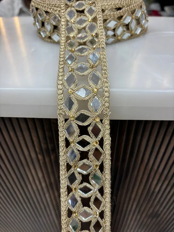 Golden_Zari_Mirror_Lace_For_Dupatta_Kurti_Ethnic_Wear_-_Pack_of_2_Meters
