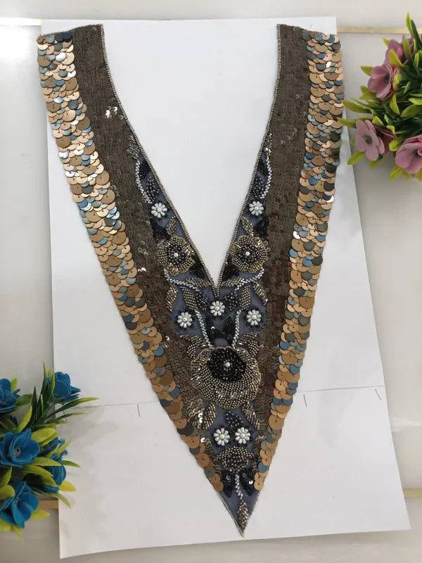 Black_Zari_Cutdana_Embellished_Neck_Patch_For_Women