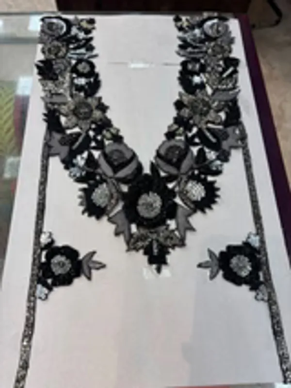 Thread_Embroidery_Hand_Work_Neck_Patches