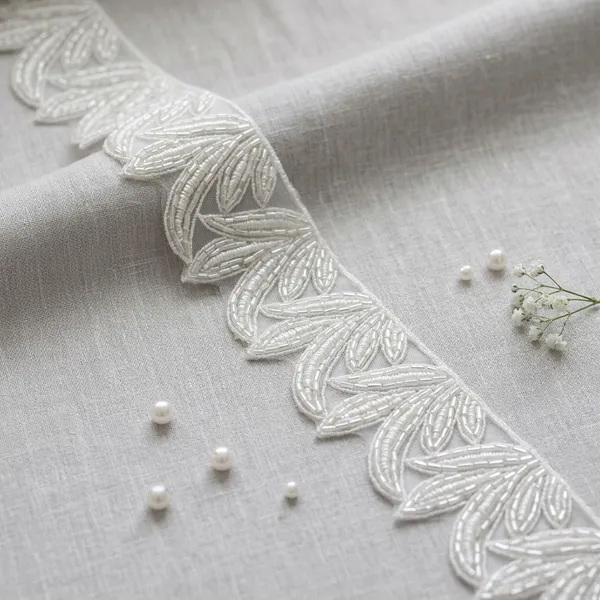 Off-White_Zari_Cutdana_Scallop_Edge_Lace_Per_Meter