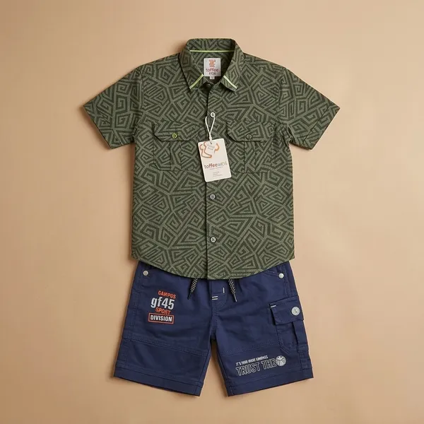 Green_And_Bluecotton_Blend_Geometric_Print_Shirt_And_Shorts_Set_For_Boys