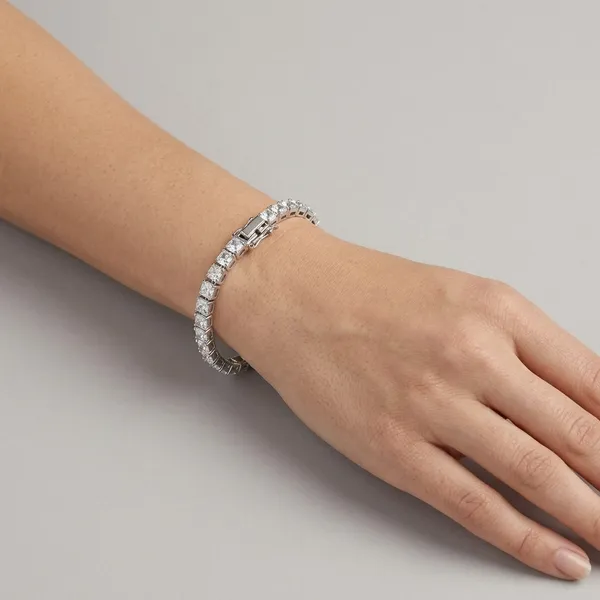 Silver_Plated_Crystal_Studded_Tennis_Bracelet_For_Women