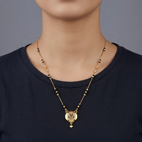 Golden_And_Black_Plated_Filigree_Pendant_Mangalsutra_For_Women