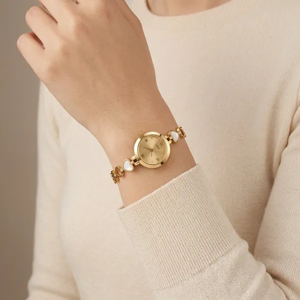 Golden_Plated_Heart_Chain_Bracelet_Watch_For_Women