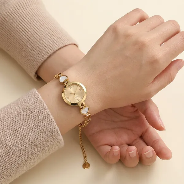 Golden_Plated_Heart_Chain_Bracelet_Watch_For_Women