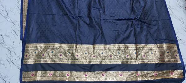 Navy_Blue_Zari_Woven_Banarasi_Saree_For_Women