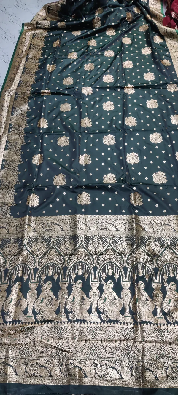 Green_Zari_Woven_Peacock_Border_Banarasi_Saree