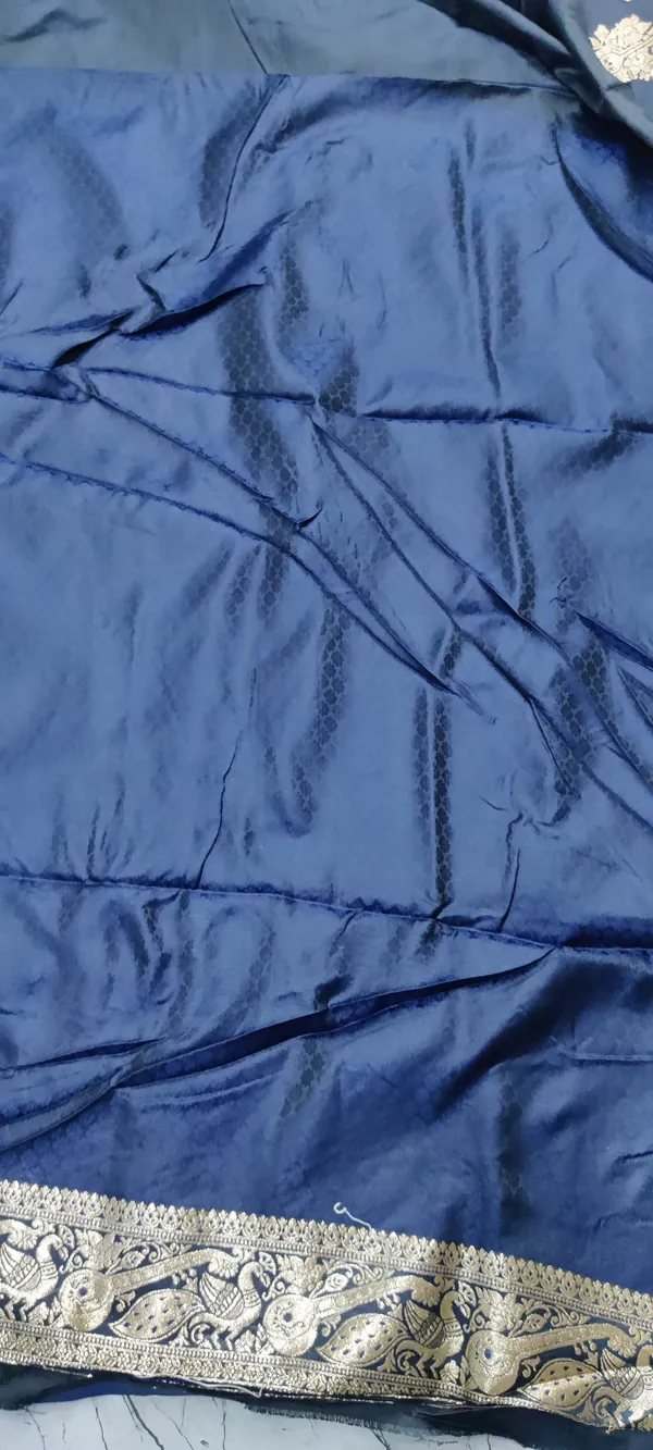 Navy_Blue_Zari_Woven_Banarasi_Saree_For_Women