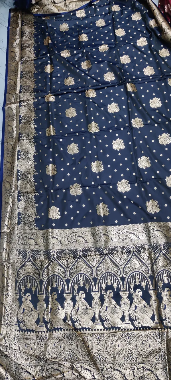 Navy_Blue_Zari_Woven_Banarasi_Saree_For_Women