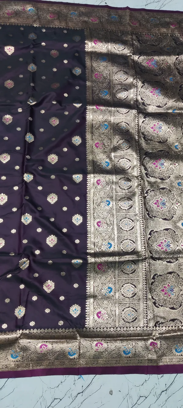 Purple_Zari_Woven_Banarasi_Saree_For_Women