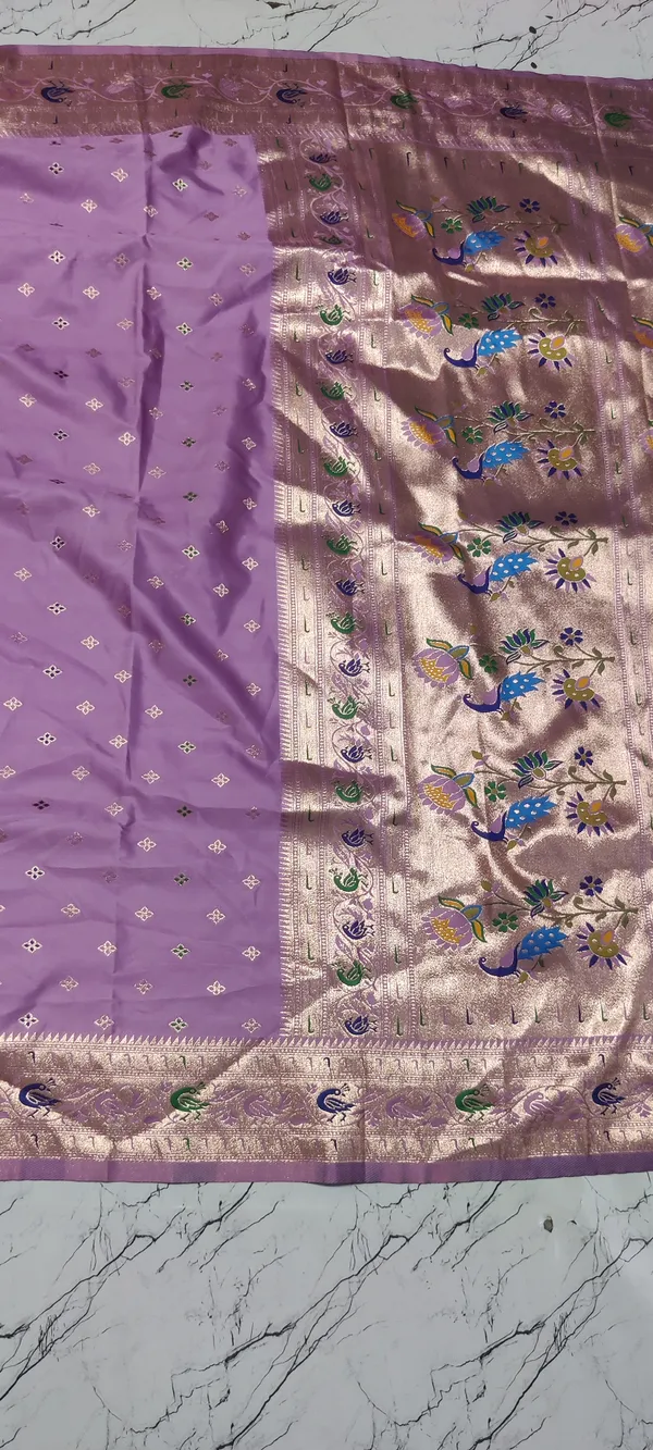 Purple_Zari_Woven_Peacock_Border_Banarasi_Saree_For_Women