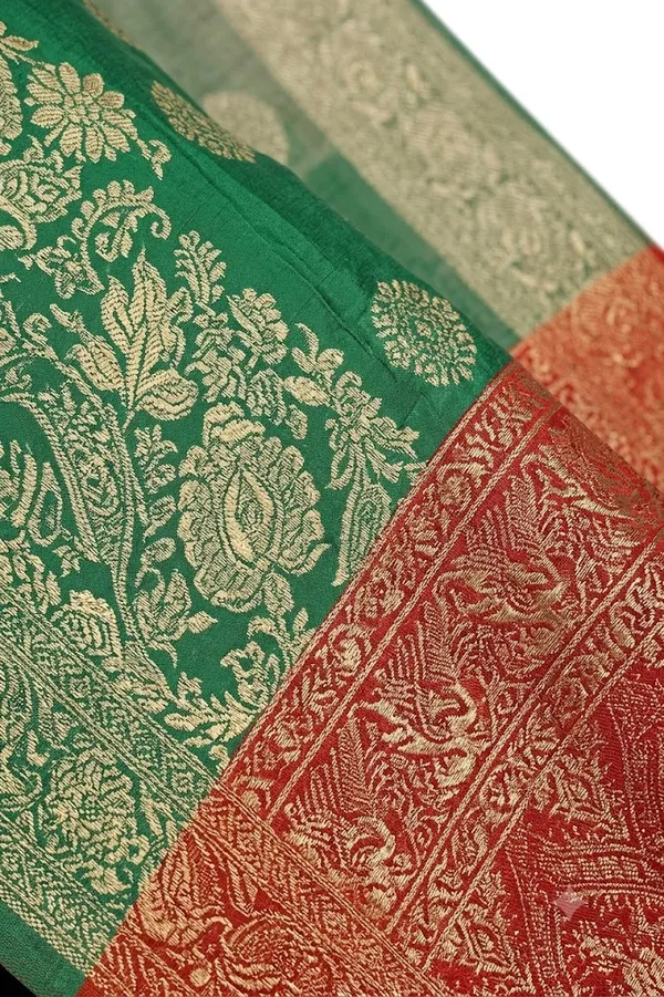 Pink_And_Green_Silk_Zari_Woven_Banarasi_Saree_with_running_blouse_For_Women