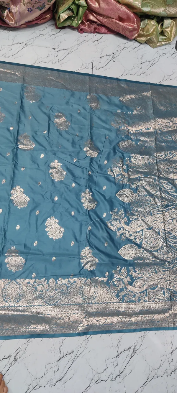Teal_Zari_Woven_Peacock_Border_Banarasi_Saree_For_Women