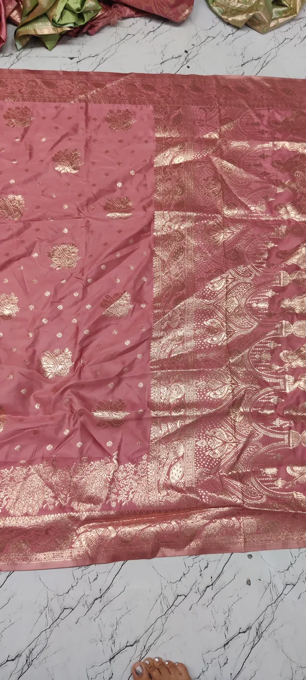 Pink_Zari_Woven_Border_Banarasi_Saree_For_Women