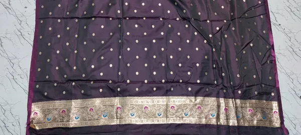 Purple_Zari_Woven_Banarasi_Saree_For_Women