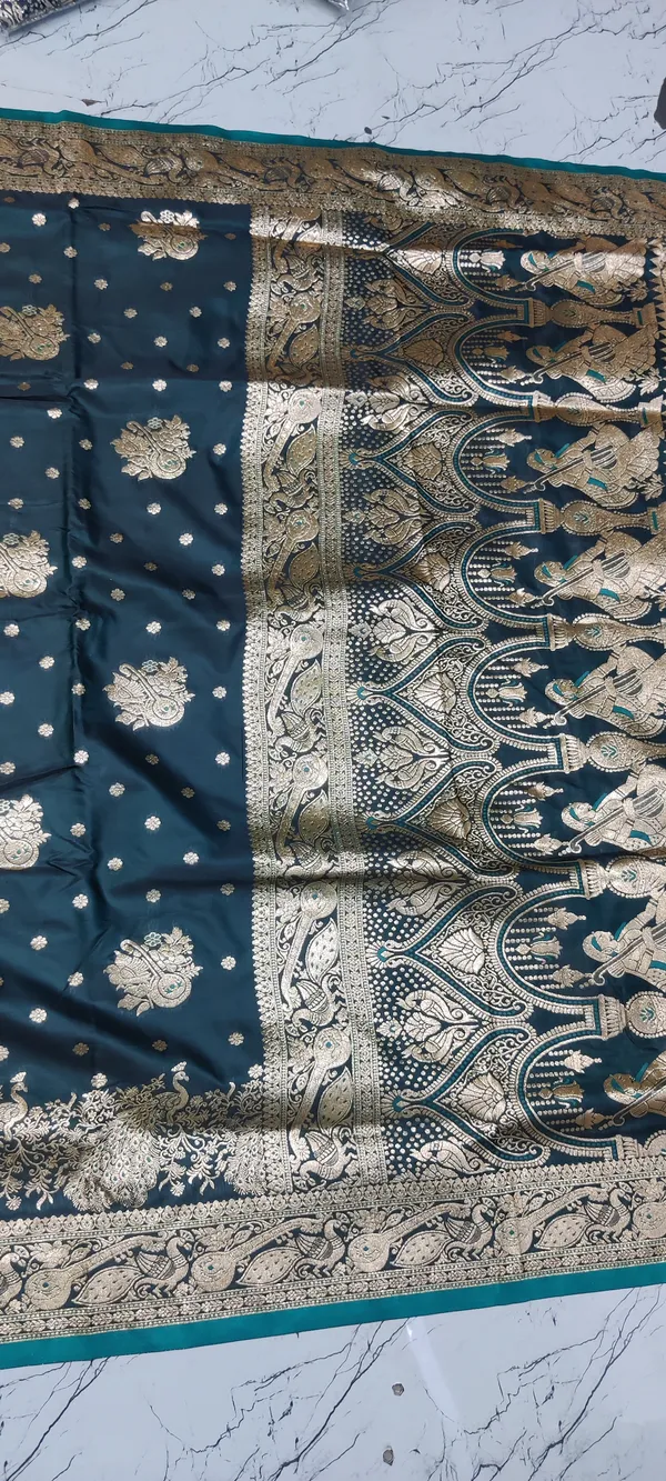 Teal_Zari_Woven_Banarasi_Saree_For_Women