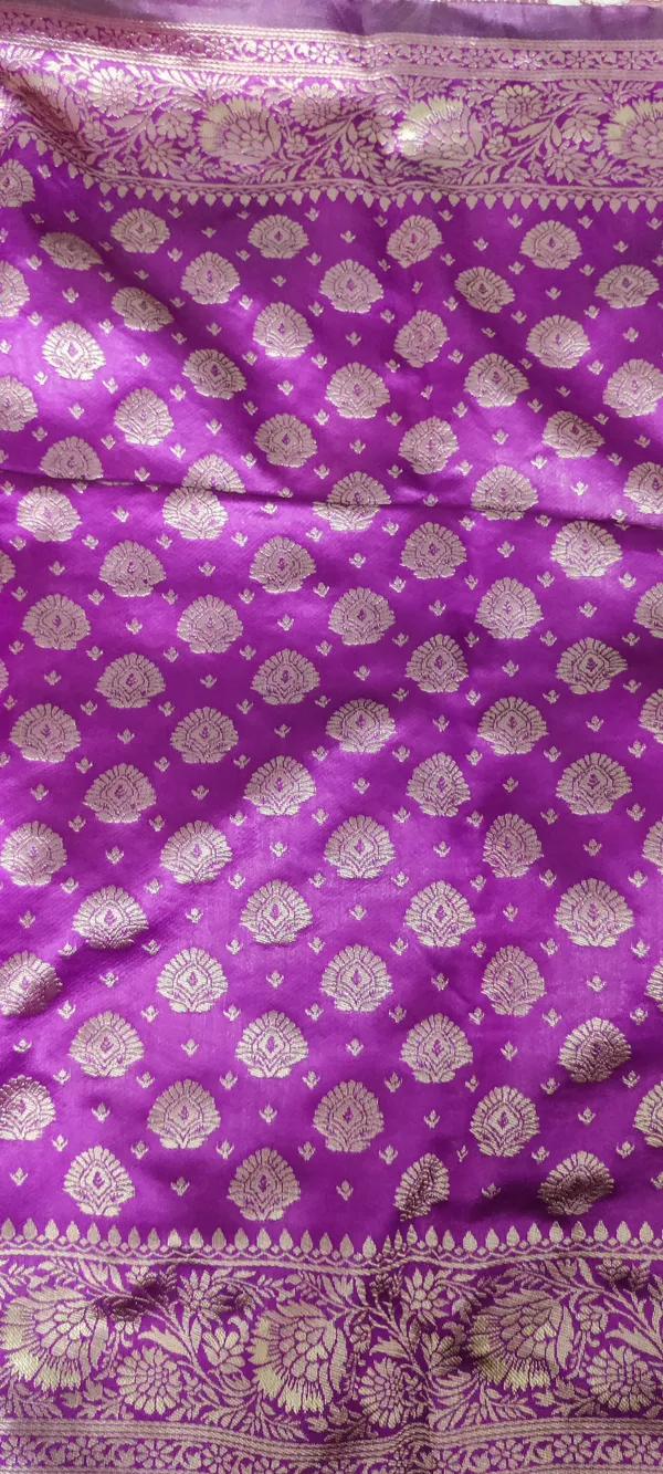 Teal_And_Purple_Satin_Silk_Zari_Woven_Jacquard_Banarasi_Saree_For_Women