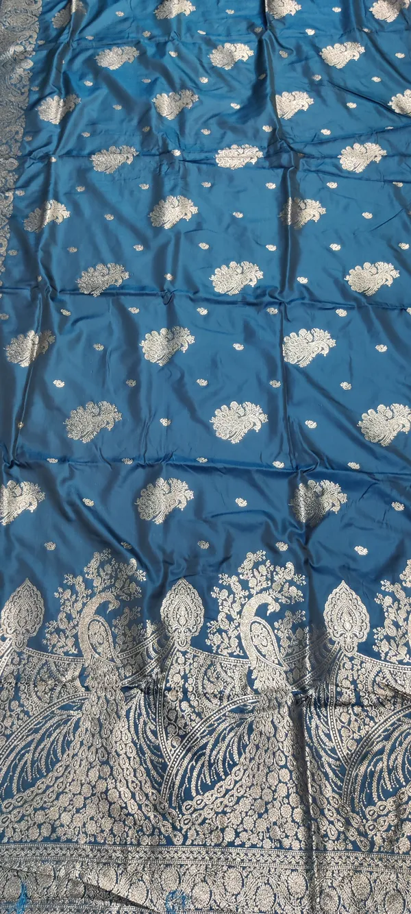 Rama_Satin_Silk_Zari_Woven_Peacock_Motif_Banarasi_Saree_For_Women