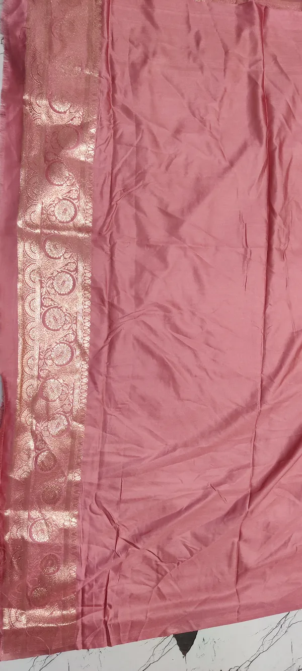 Pink_Zari_Woven_Banarasi_Saree_For_Women