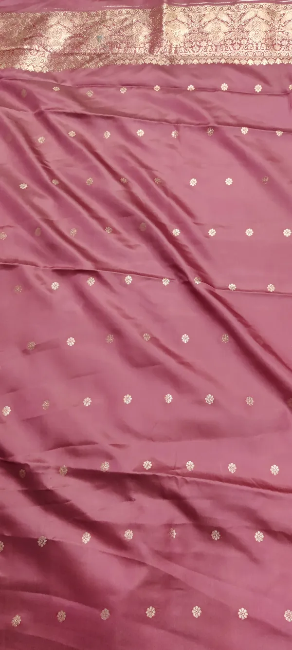 Onion_Pink_Satin_Silk_Zari_Woven_Paisley_Banarasi_Saree_For_Women