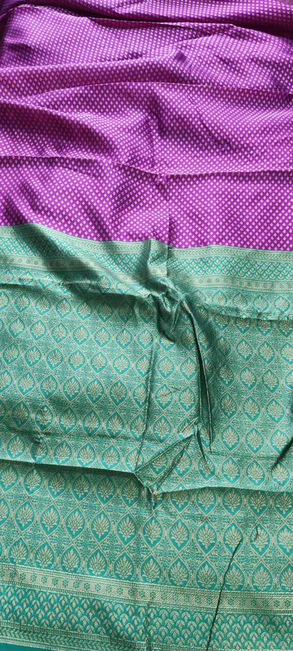 Purple_Satin_Silk_Zari_Woven_Paisley_Border_Banarasi_Saree_For_Women