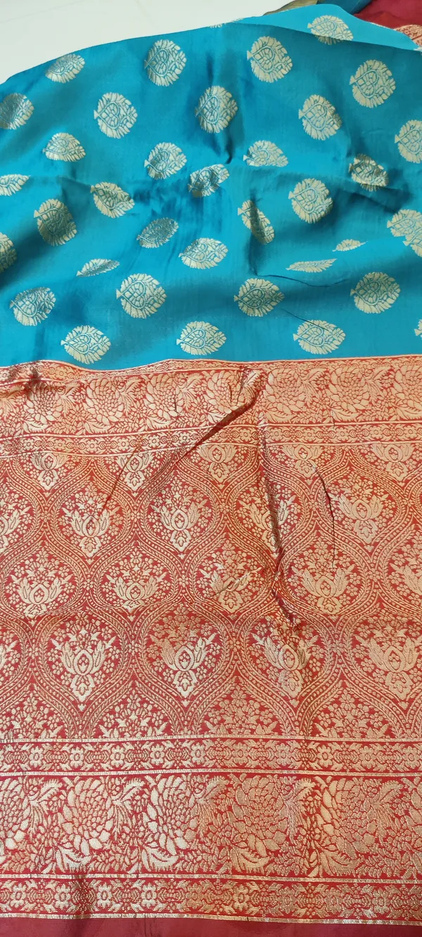 Teal_Satin_Silk_Zari_Woven_Booti_Banarasi_Saree_With_Blouse_For_Women