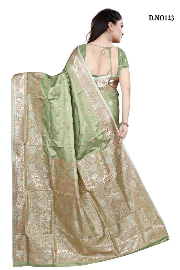 Green_Zari_Woven_Banarasi_Saree_For_Women