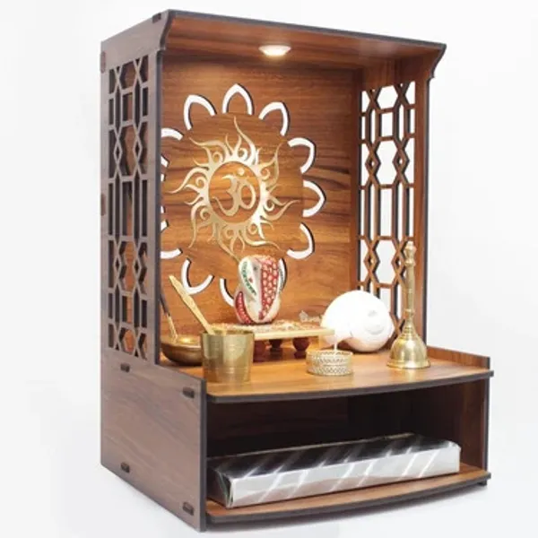 Wooden_Traditional_Pooja_Mandir